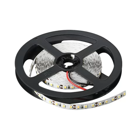 BANDA LED  9,6W/m, 6400K, 12V DC, SMD2835, 120 LED/m, IP65