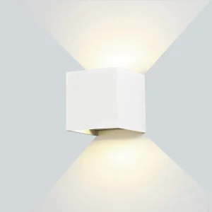 Aplică LED Perete 6W 660lm Lumină Caldă 3000K Alb Optonica