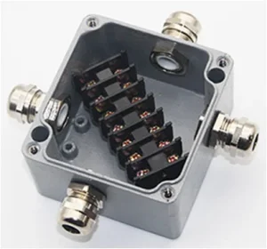 Cutie de Conexiuni Etanșă Aluminiu 4 Terminale IP68 24A 450V Optonica